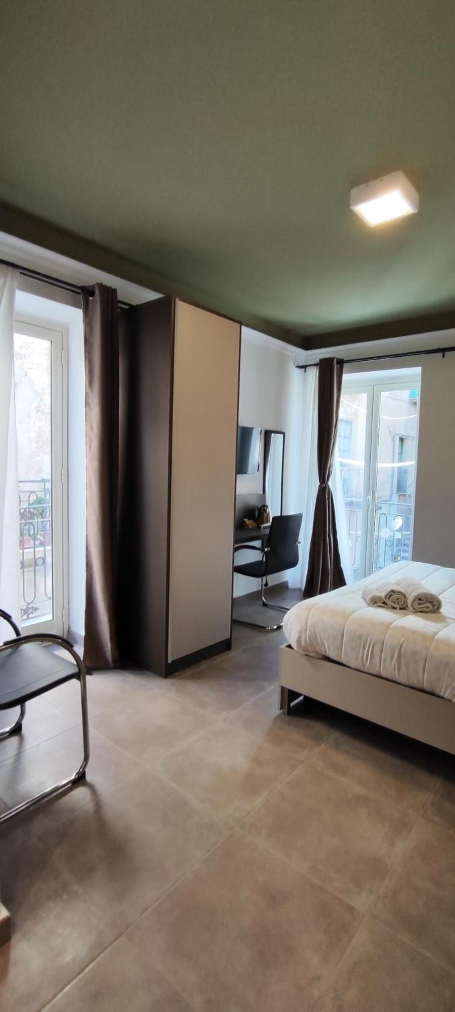Giovita Room And Suite Centro Sicilia Кальтаниссетта Экстерьер фото