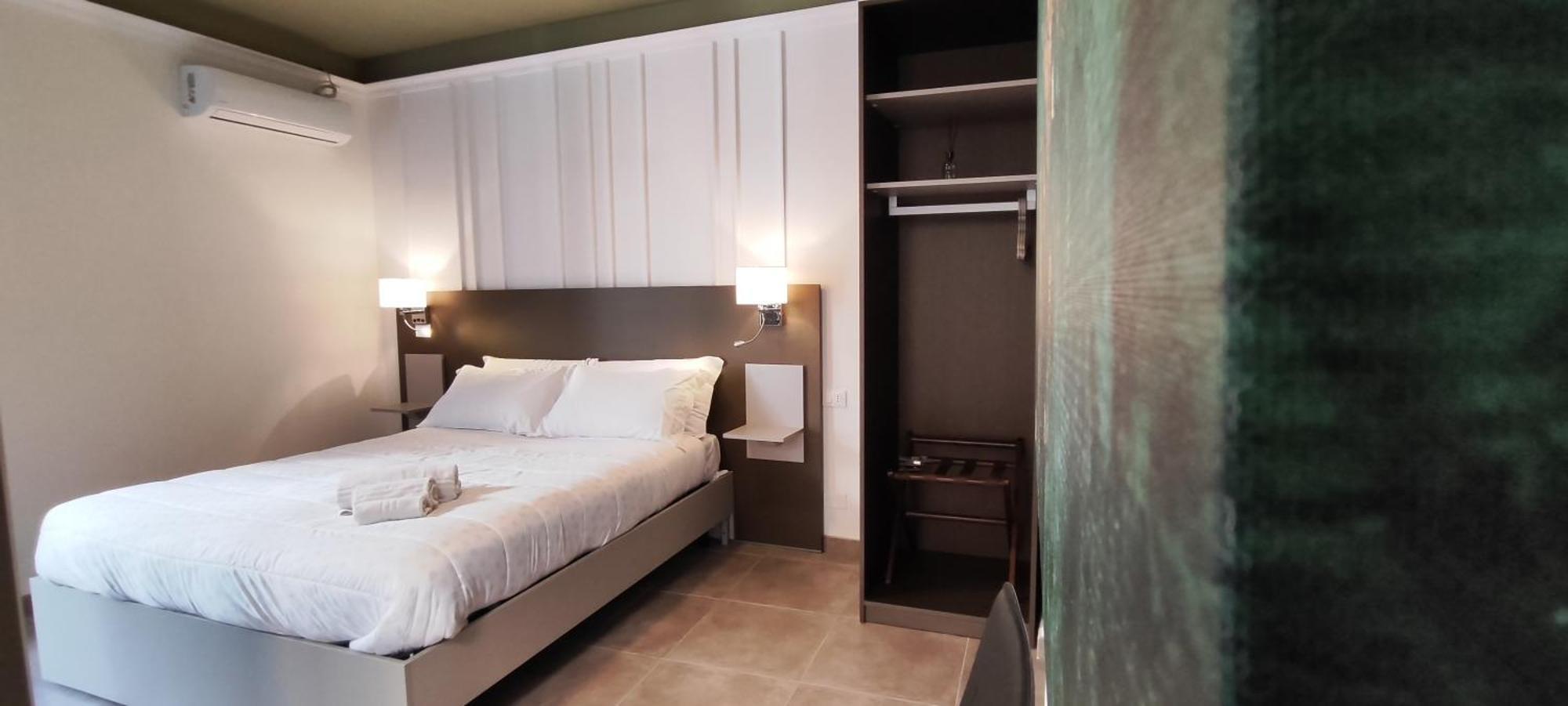 Giovita Room And Suite Centro Sicilia Кальтаниссетта Экстерьер фото