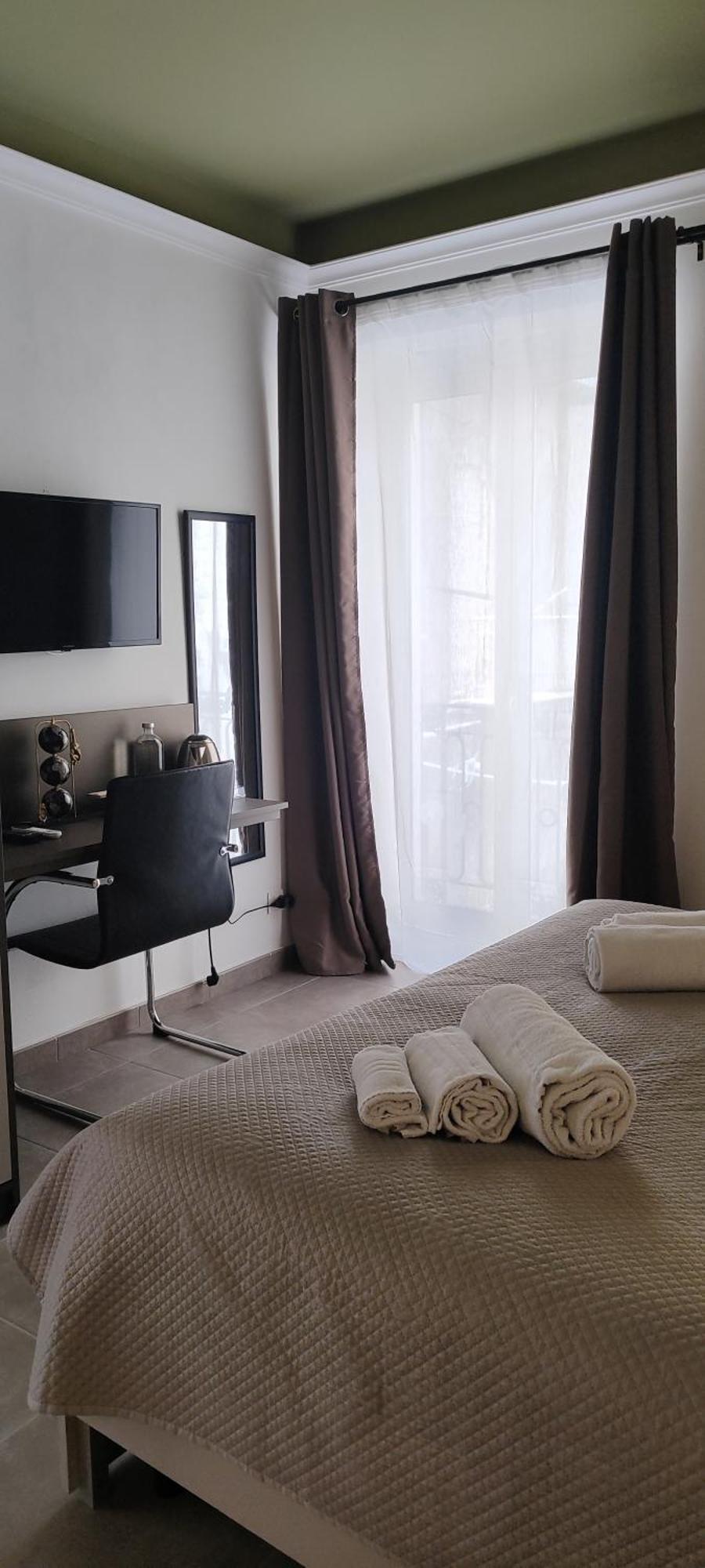 Giovita Room And Suite Centro Sicilia Кальтаниссетта Экстерьер фото